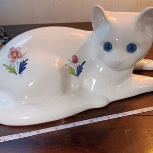 Cat Vintage ELPA Floral Porcelain Kitty Made in Portugal ADORABLE! RARE **READ*